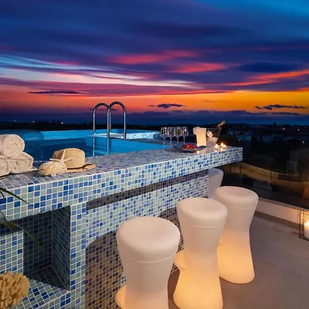 Apartament Penthouse Blue Horizon- A Luxury Penthouse With Infinity Pool, Hot Tub, Sauna And Sea Views! *