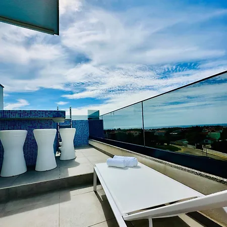 Penthouse Blue Horizon- A Luxury Penthouse With Infinity Pool, Hot Tub, Sauna And Sea Views!
