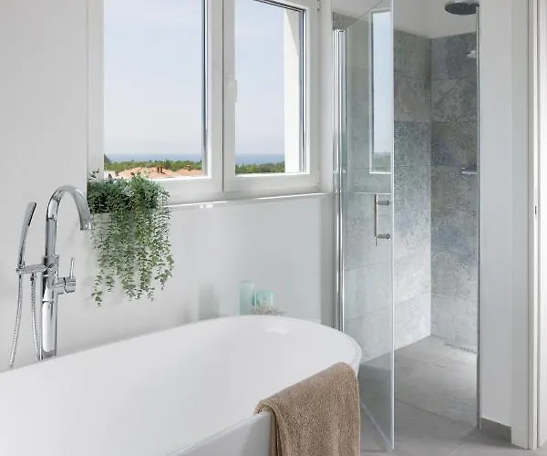 Penthouse Blue Horizon- A Luxury Penthouse With Infinity Pool, Hot Tub, Sauna And Sea Views! * 포레치